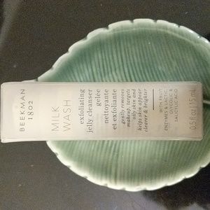 Exfoliating Jelly Cleanser